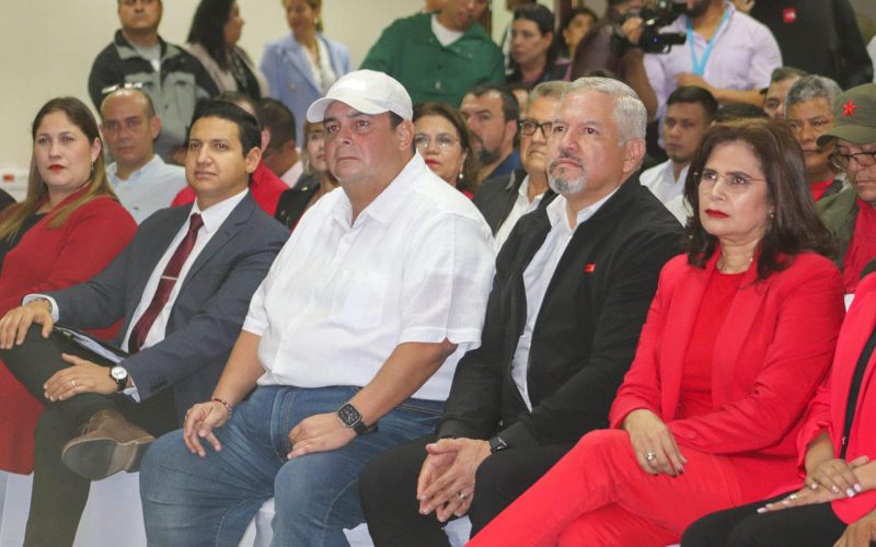 CNE bajo denuncia de presiones y sabotaje para las elecciones de 2025